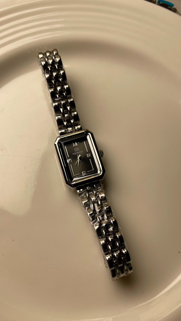 Silver Rectangular Bracelet Watch
